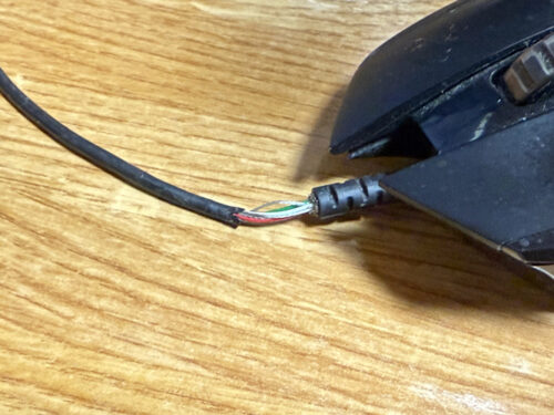 マウスケーブル・充電ケーブルなど根本部分のカバー破損の修理・補修方法